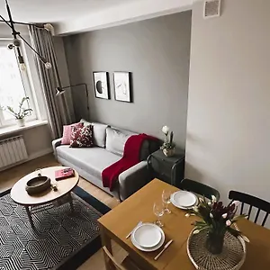 Plac Zbawiciela By Global Apartament Warszawa